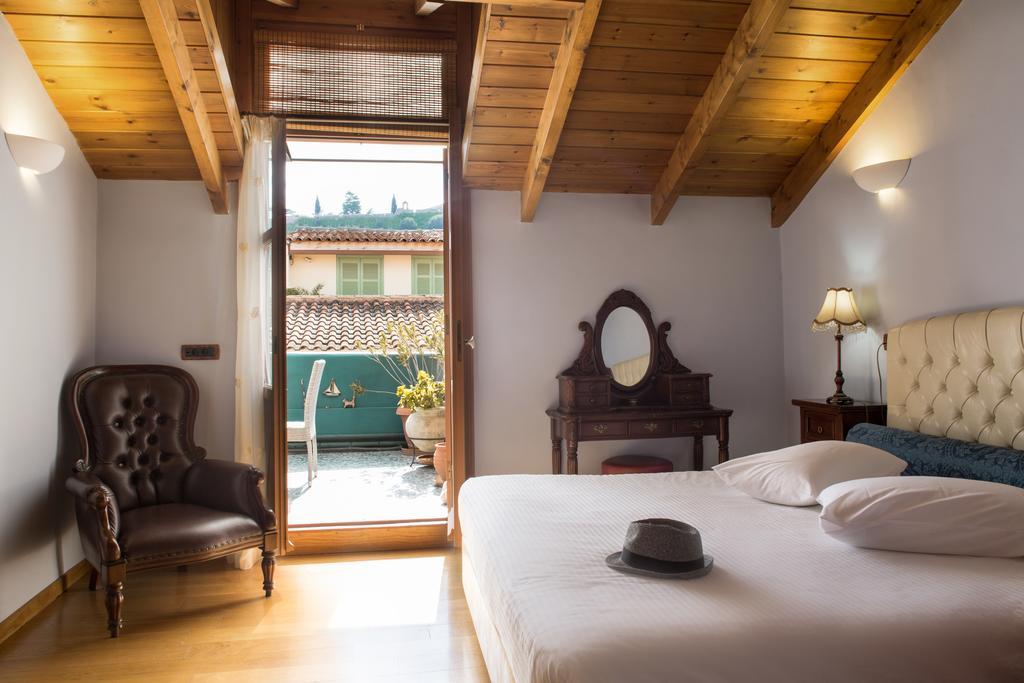 Kyveli Suites Нафпліон Номер фото